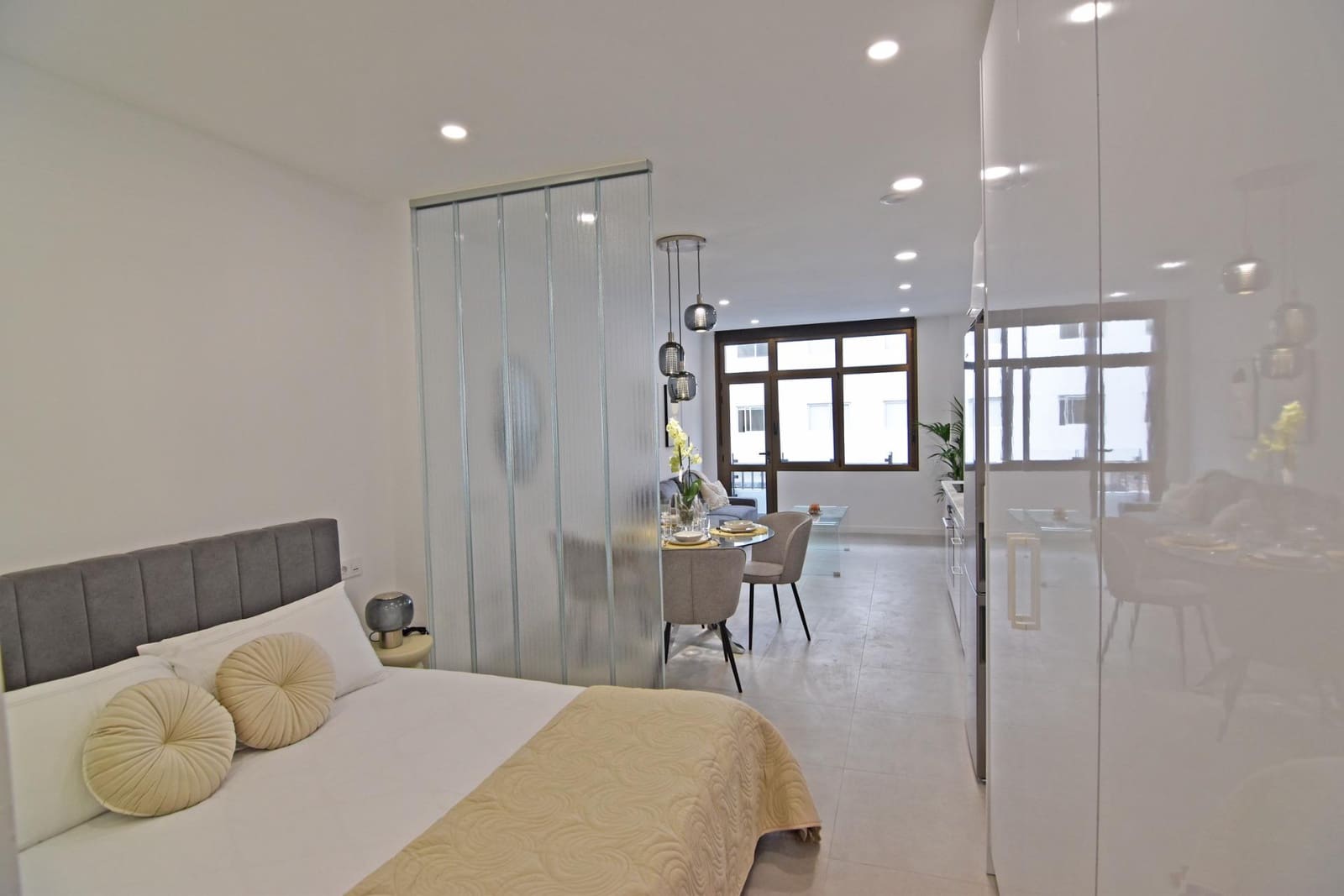 Studio til salg i Las Palmas de Gran Canaria - € 270.000 (Ref: 9029582)