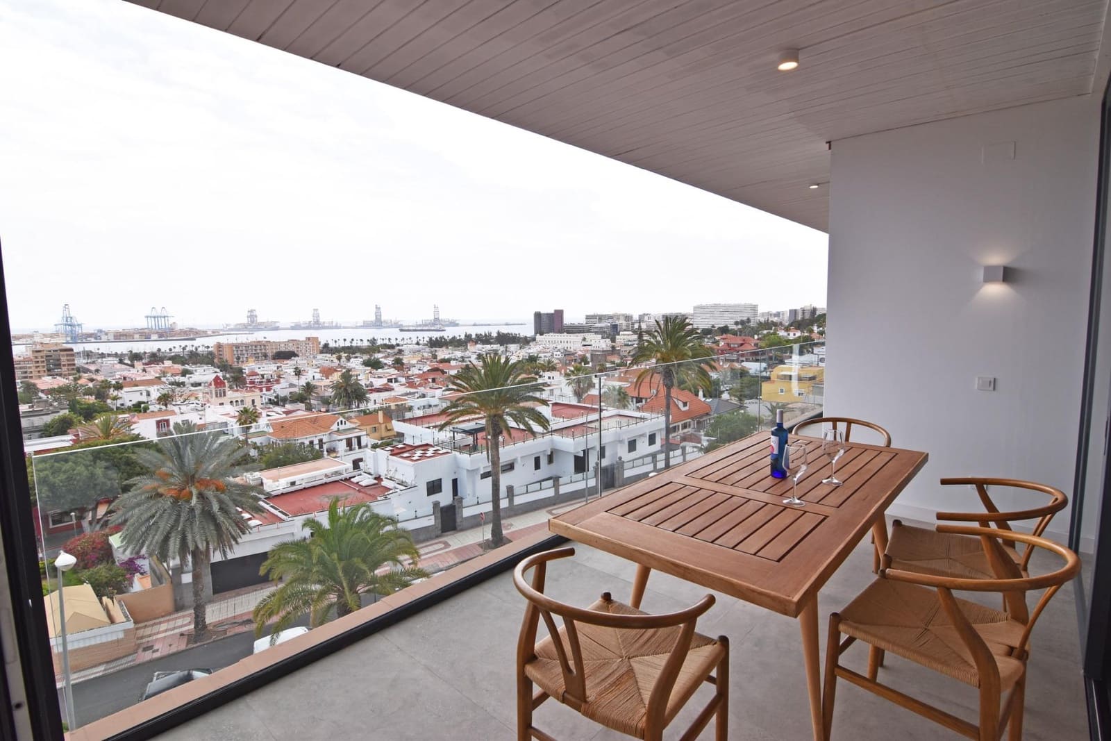 3 soveværelse Penthouse til salg i Las Palmas de Gran Canaria med garage - € 730.000 (Ref: 9161050)