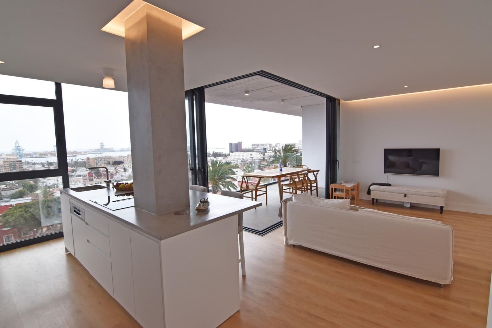 3 soveværelse Penthouse til salg i Las Palmas de Gran Canaria med garage - € 730.000 (Ref: 9161050)