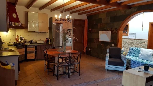 8 chambre Villa/Maison à vendre à Sardina, Santa Lucía de Tirajana avec garage - 398 500 € (Ref: 9176484)