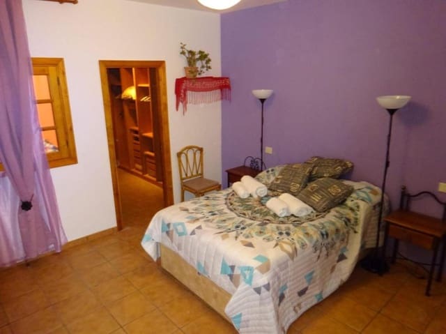 8 chambre Villa/Maison à vendre à Sardina, Santa Lucía de Tirajana avec garage - 398 500 € (Ref: 9176484)