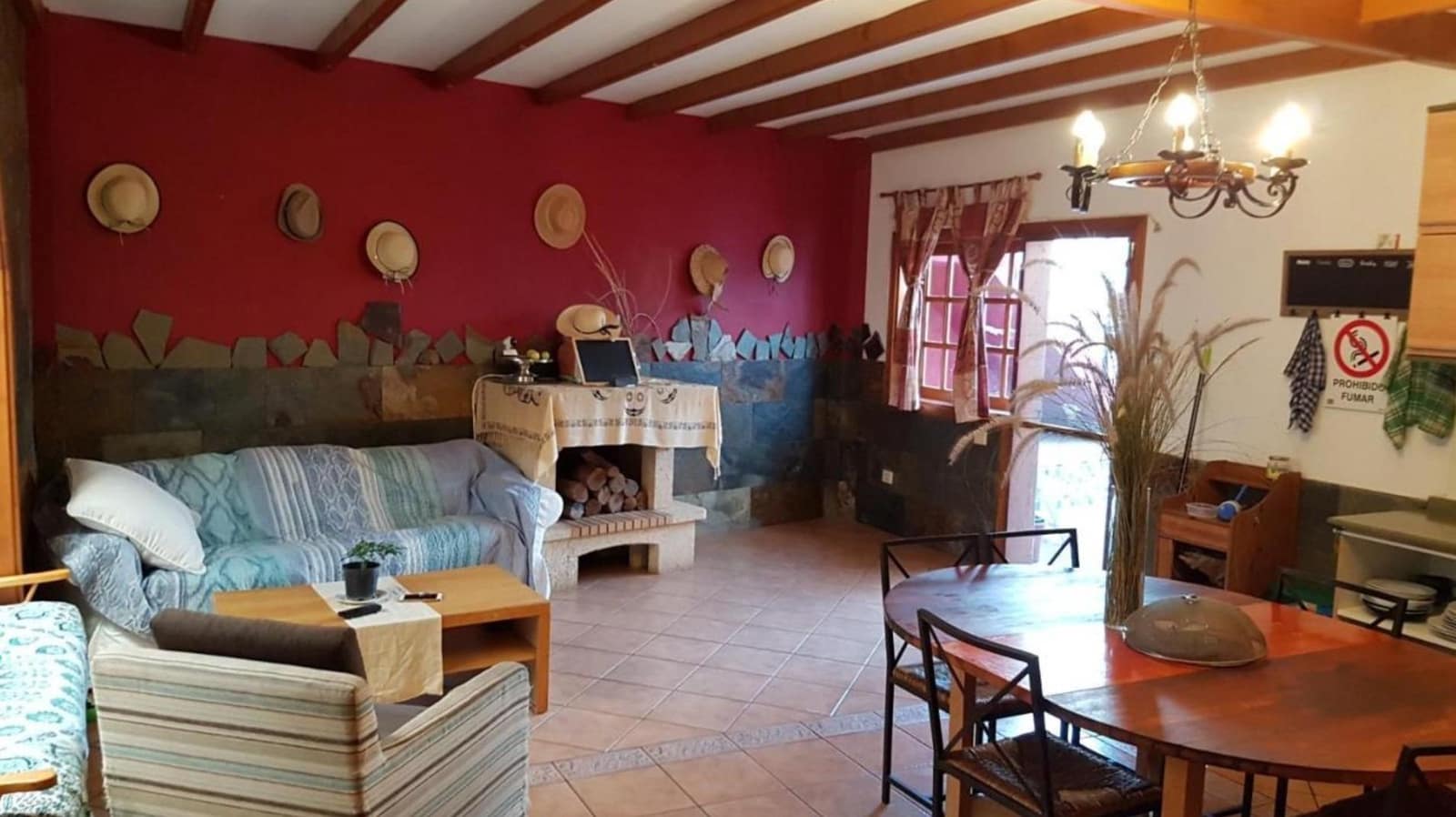 8 chambre Villa/Maison à vendre à Santa Lucia de Tirajana avec garage - 398 500 € (Ref: 9176484)