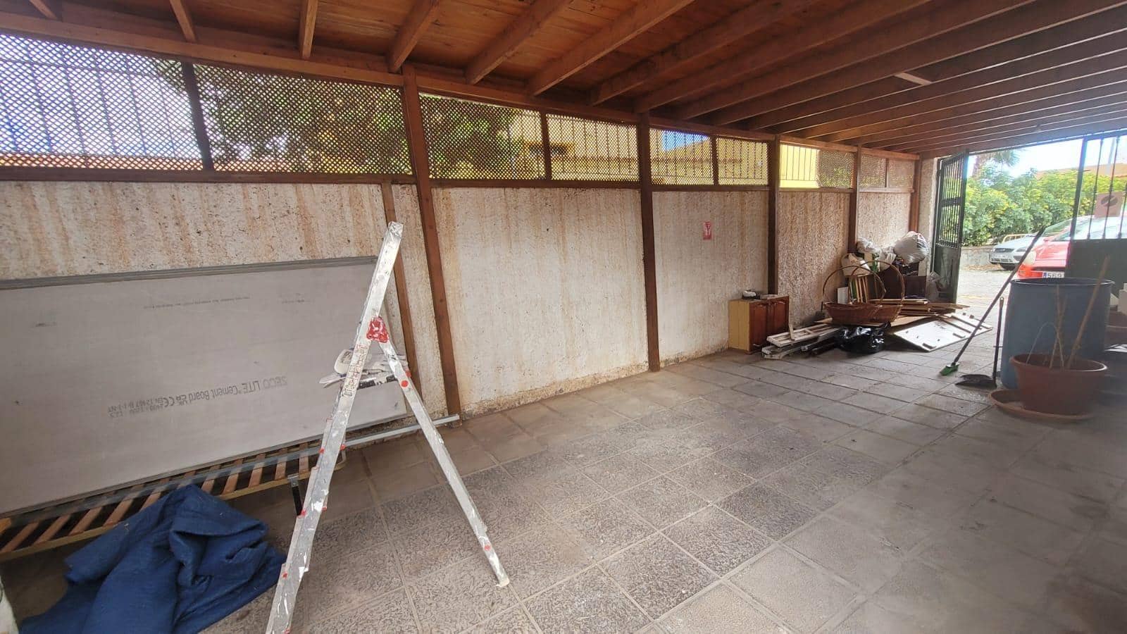 8 chambre Villa/Maison à vendre à Santa Lucia de Tirajana avec garage - 398 500 € (Ref: 9176484)