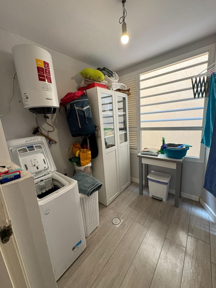 2 soverom Leilighet til salgs i Santa Lucia de Tirajana med garasje - € 235 000 (Ref: 9197766)