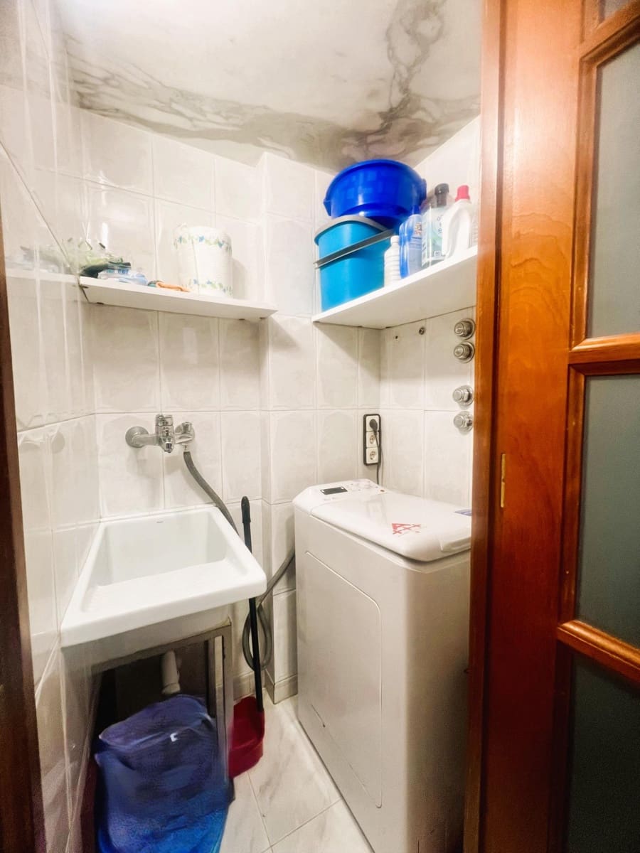 2 soveværelse Lejlighed til leje i Las Palmas de Gran Canaria med garage - € 1.100 (Ref: 9276367)