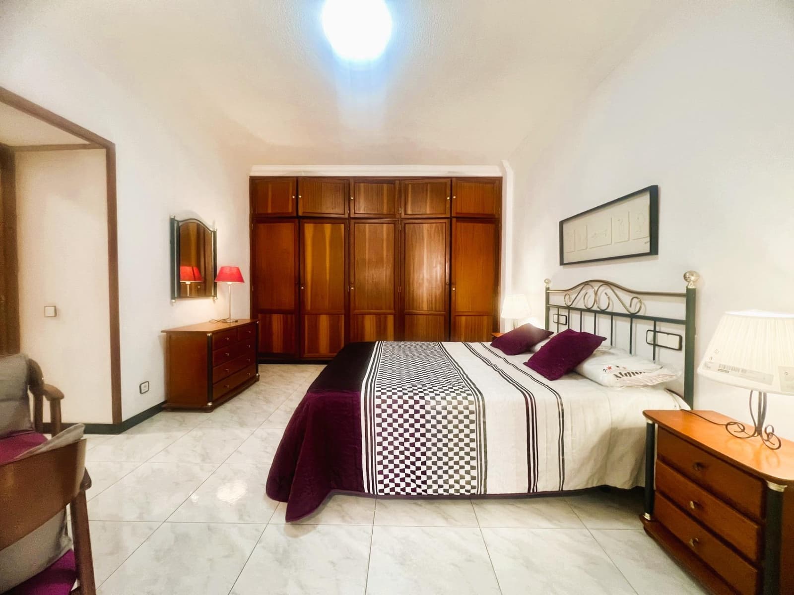 2 soveværelse Lejlighed til leje i Las Palmas de Gran Canaria med garage - € 1.100 (Ref: 9276367)