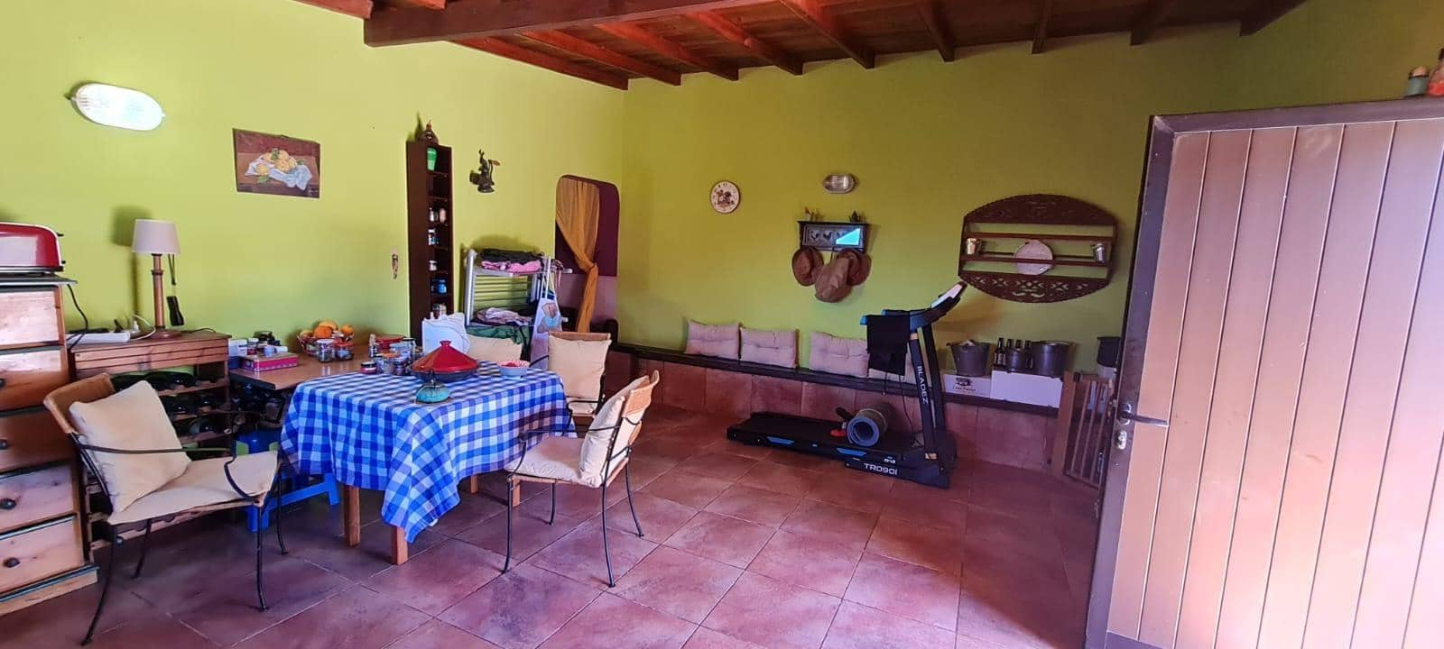 2 soveværelse Finca/Landehus til salg i Moya med garage - € 185.000 (Ref: 9285248)