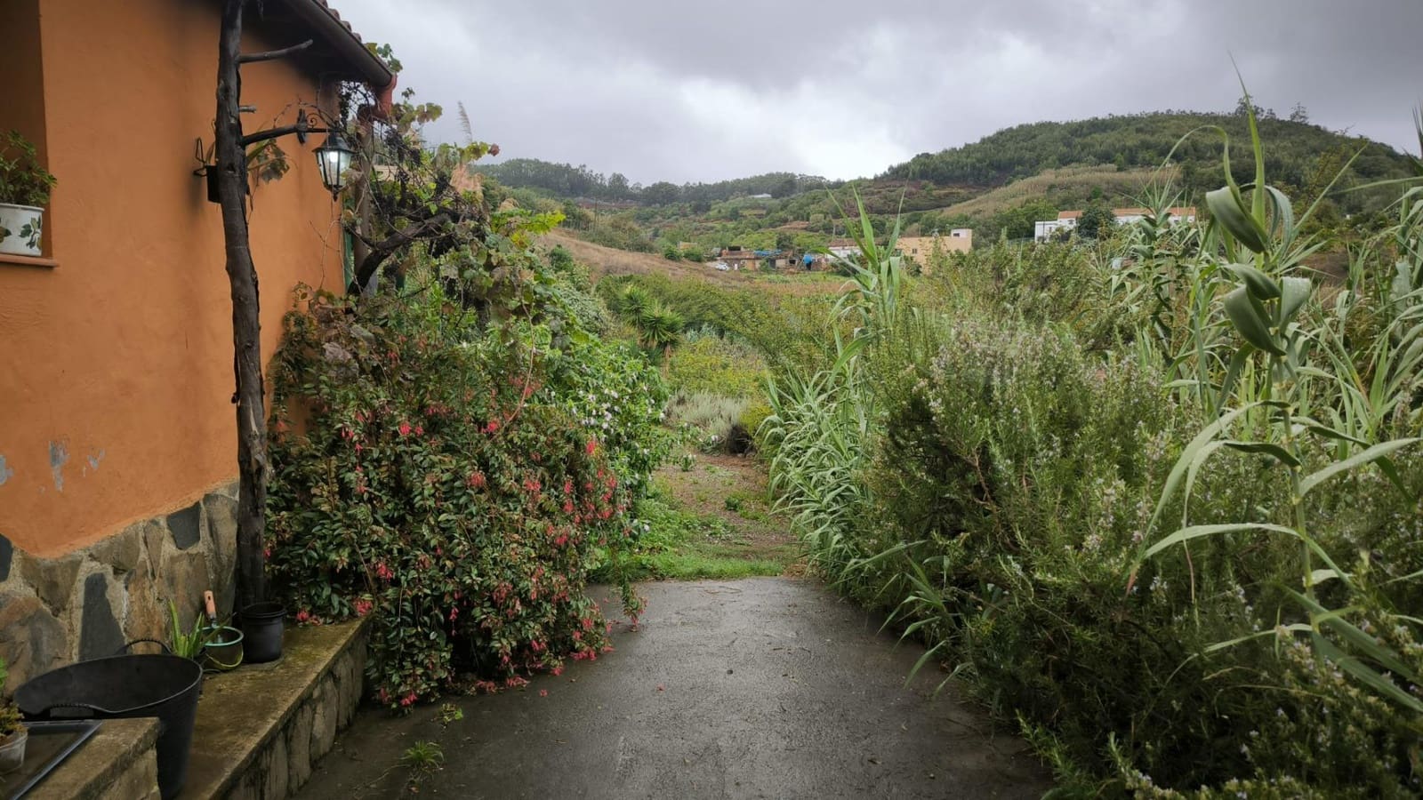 2 soveværelse Finca/Landehus til salg i Moya med garage - € 185.000 (Ref: 9285248)