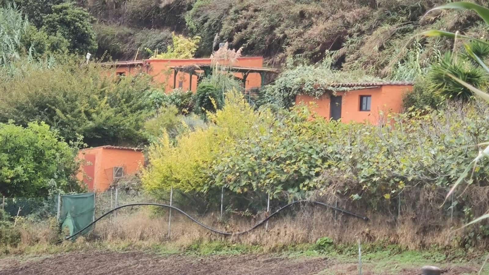 2 soveværelse Finca/Landehus til salg i Moya med garage - € 185.000 (Ref: 9285248)