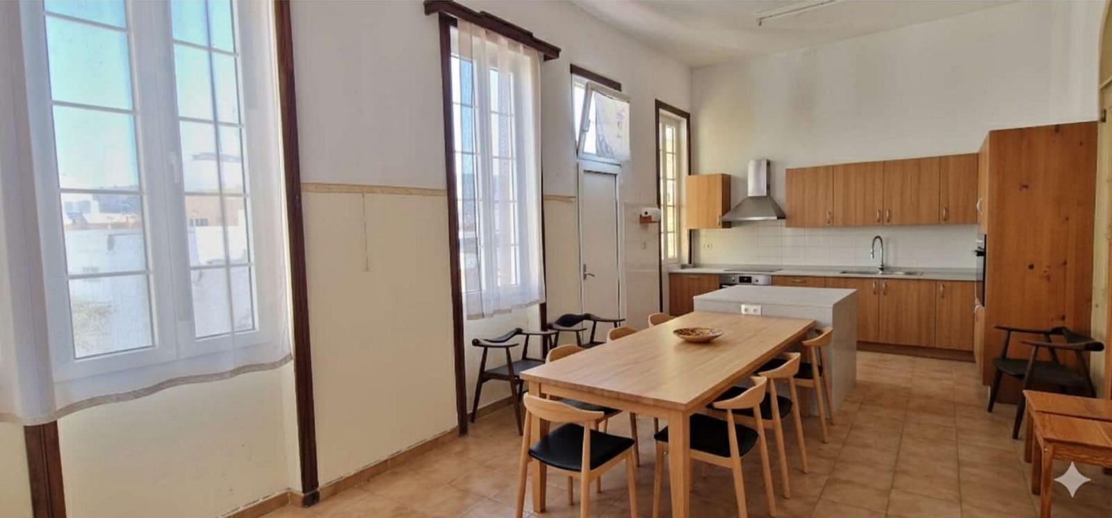 7 soveværelse Villa til salg i Arucas med garage - € 560.000 (Ref: 9296922)