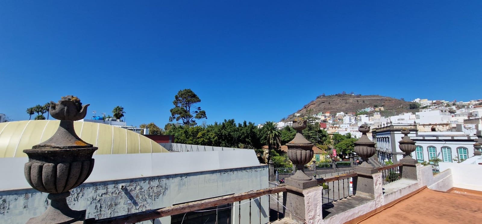 7 soveværelse Villa til salg i Arucas med garage - € 560.000 (Ref: 9296922)