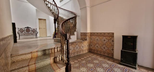 7 soveværelse Villa til salg i Arucas med garage - € 560.000 (Ref: 9296922)