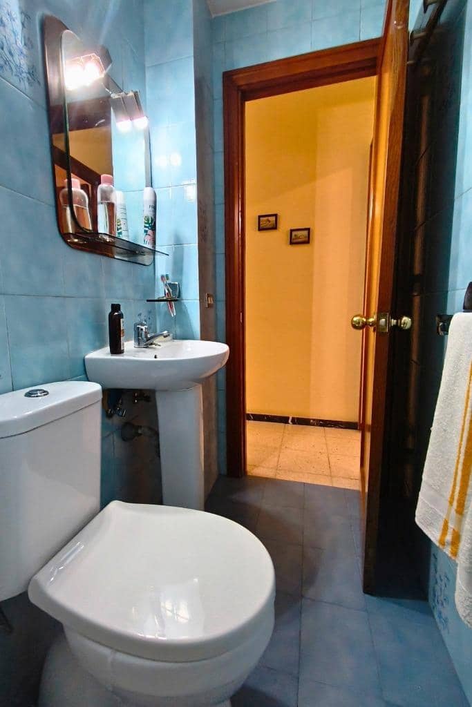 4 sovrum Lägenhet till salu i Las Palmas de Gran Canaria med garage - 398 000 € (Ref: 9303571)