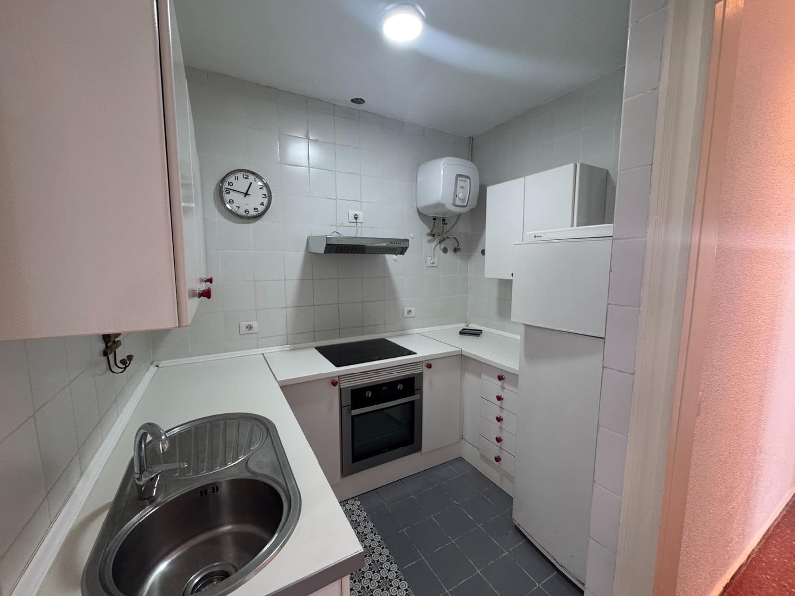 2 bedroom Apartment for rent in Las Palmas de Gran Canaria - € 1,200 (Ref: 9382984)