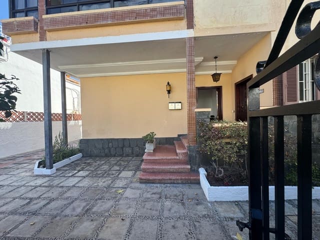 2 Zimmer Apartment zu vermieten in Ciudad Jardín, Las Palmas de Gran Canaria - 1.200 € (Ref: 9382984)