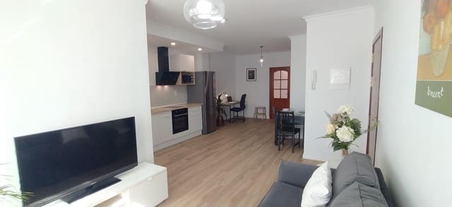 1 makuuhuone Asunto vuokrattavana paikassa Agüimes - 800 € (Ref: 9385649)