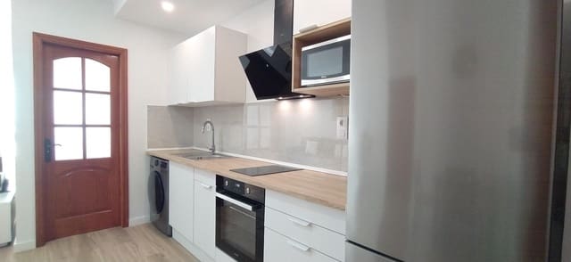 1 makuuhuone Asunto vuokrattavana paikassa Agüimes - 800 € (Ref: 9385649)