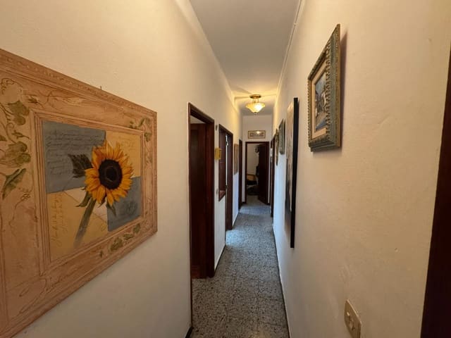 3 chambre Appartement à vendre à Moya - 120 000 € (Ref: 9396036)