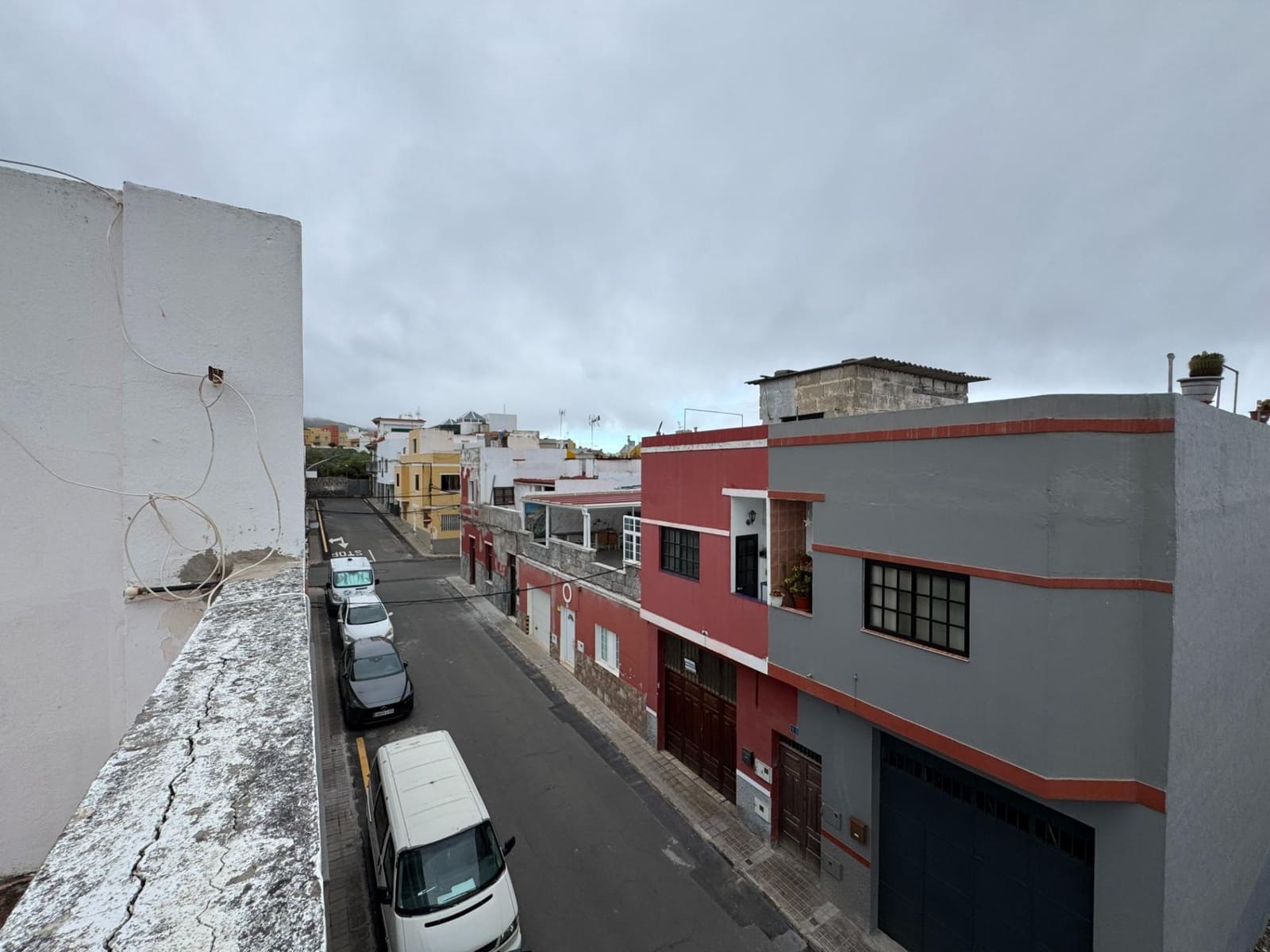 3 slaapkamer Flat te koop in Moya - € 120.000 (Ref: 9396036)