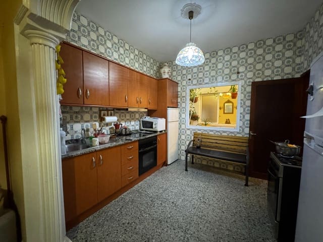 3 chambre Appartement à vendre à Moya - 120 000 € (Ref: 9396036)