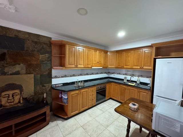 3 slaapkamer Appartement te koop in Jinámar, Telde met garage - € 190.000 (Ref: 9406898)