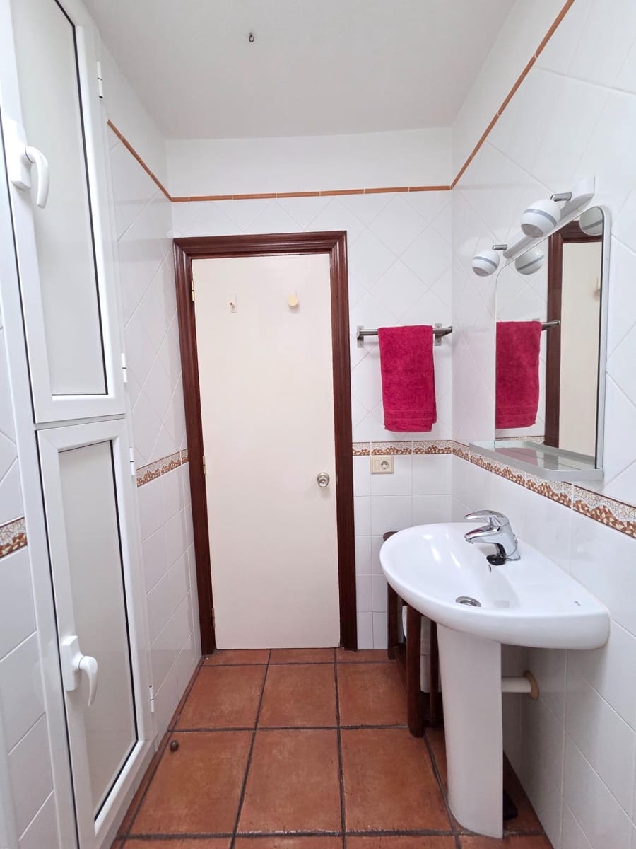 3 makuuhuone Bungalow myytävänä paikassa Puerto Rico - 385 000 € (Ref: 9427255)