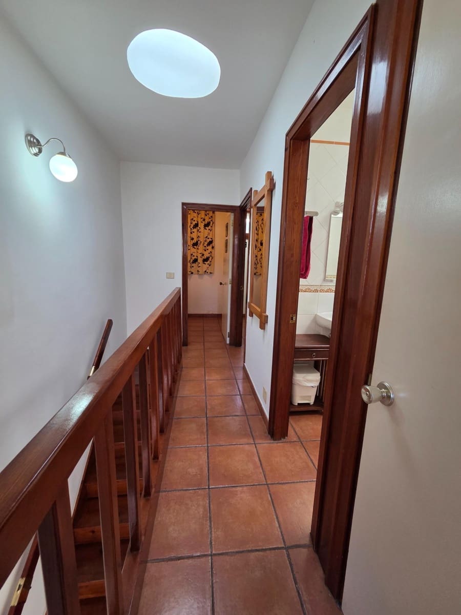 3 makuuhuone Bungalow myytävänä paikassa Puerto Rico - 385 000 € (Ref: 9427255)