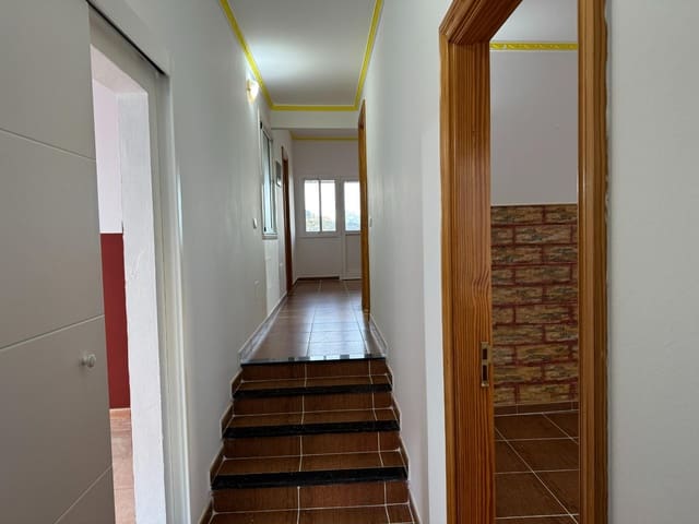 2 slaapkamer Flat te koop in Las Palmas de Gran Canaria - € 170.000 (Ref: 9472992)