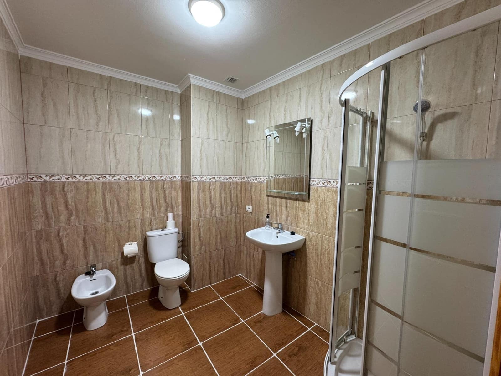 2 slaapkamer Flat te koop in Las Palmas de Gran Canaria met garage - € 170.000 (Ref: 9472992)