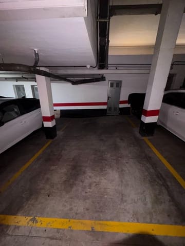 3 slaapkamer Flat te huur in Arucas met garage - € 850 (Ref: 9533811)