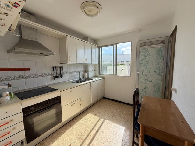 3 slaapkamer Flat te koop in Miller, Las Palmas de Gran Canaria - € 149.500 (Ref: 9533812)