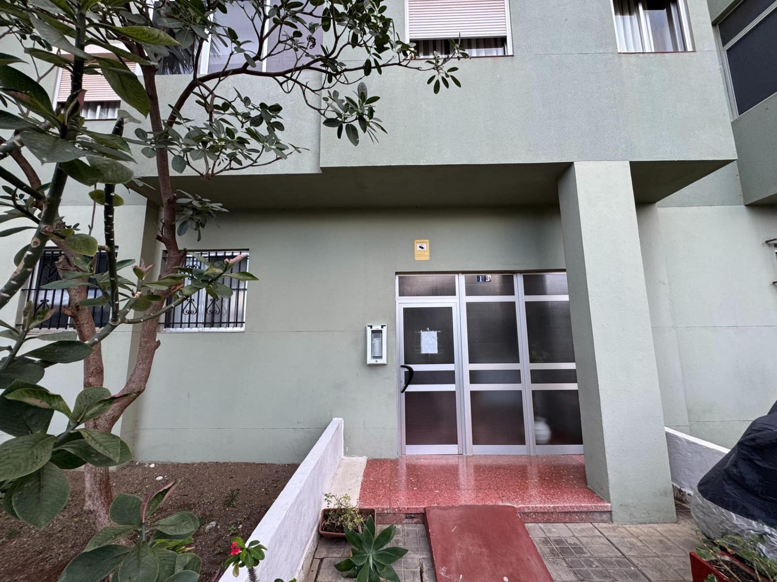 3 slaapkamer Flat te koop in Las Palmas de Gran Canaria - € 149.500 (Ref: 9533812)