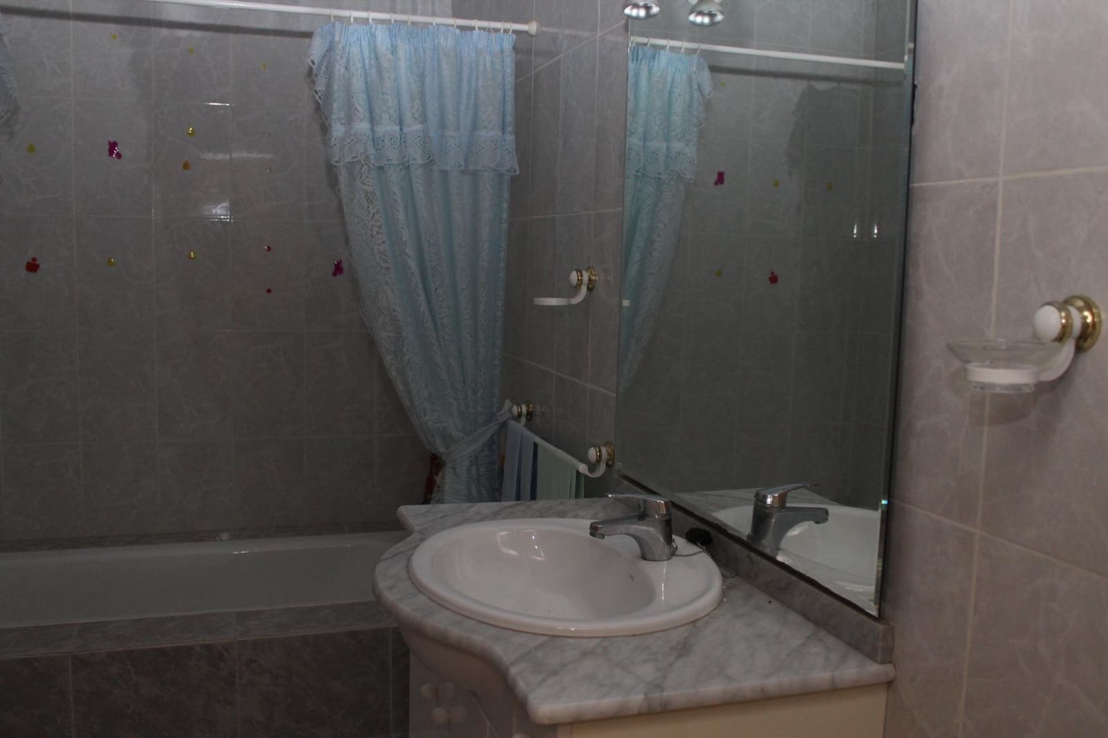 Adosado de 8 habitaciones en Santa María de Guía de Gran Canaria en venta con garaje - 205.000 € (Ref: 9555911)