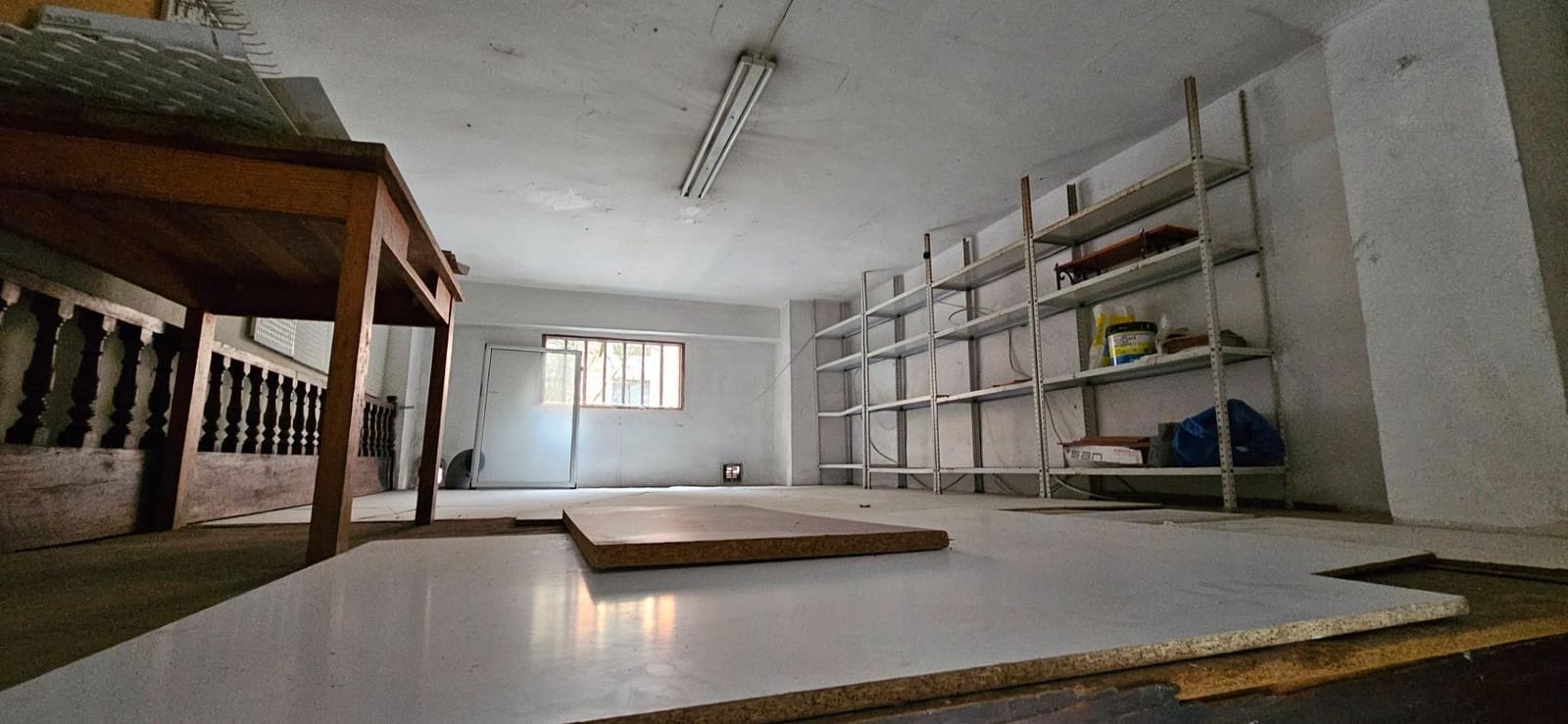 Erhverv til salg i Las Palmas de Gran Canaria - € 167.000 (Ref: 9555913)