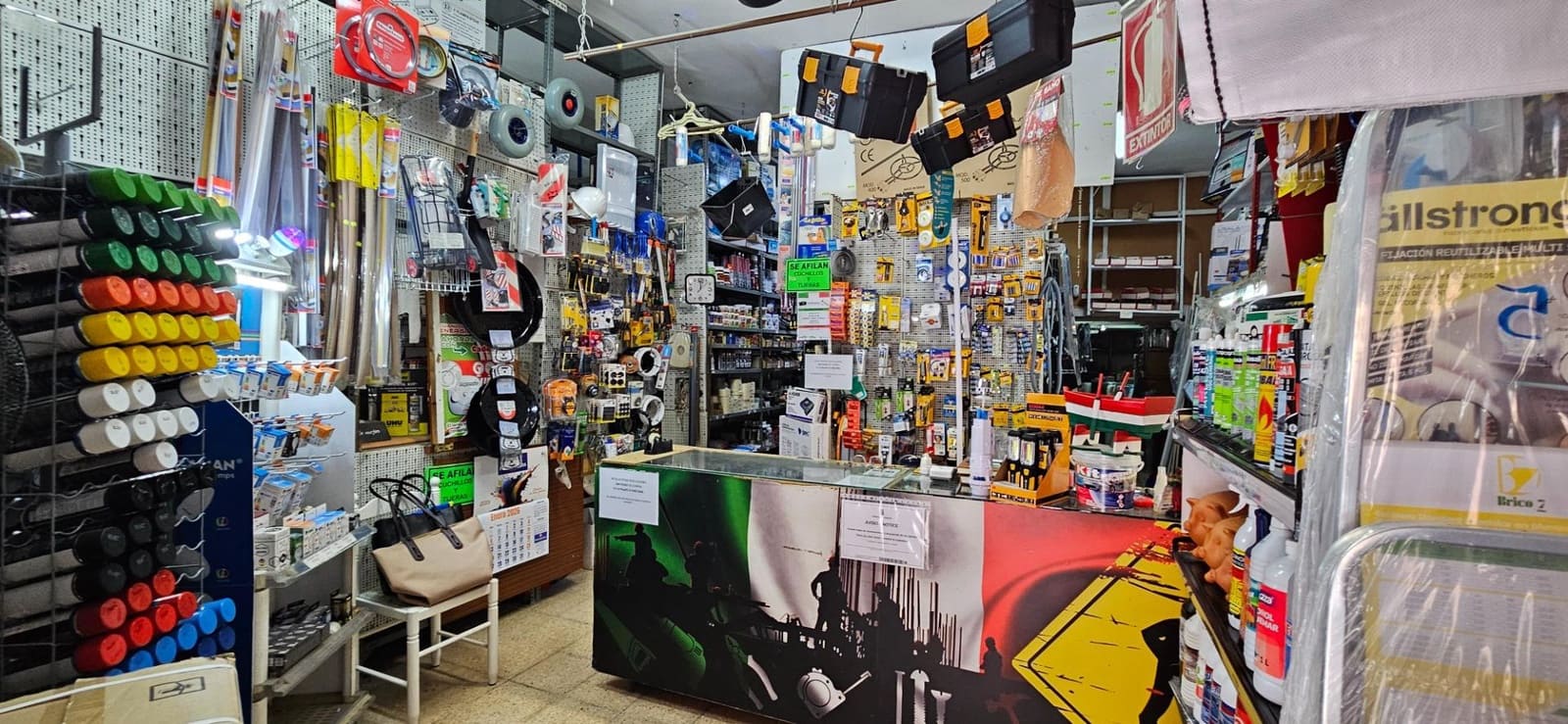 Erhverv til salg i Las Palmas de Gran Canaria - € 167.000 (Ref: 9555913)