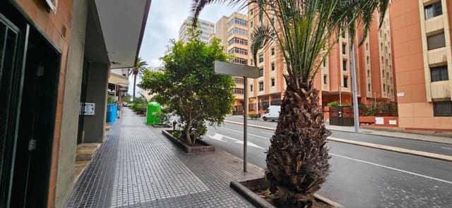 Erhverv til salg i Escaleritas, Las Palmas de Gran Canaria - € 167.000 (Ref: 9555913)