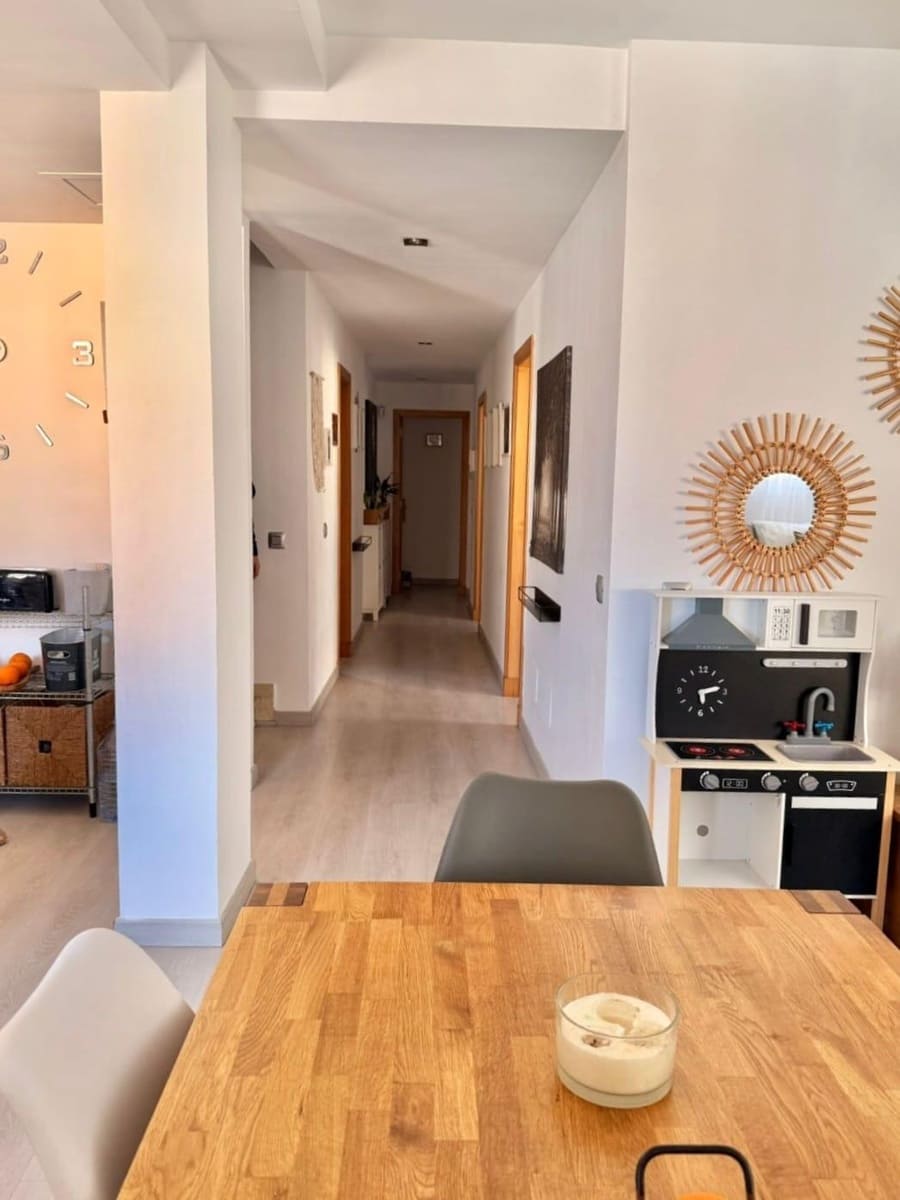 3 bedroom Penthouse for sale in Las Palmas de Gran Canaria - € 369,900 (Ref: 9611584)