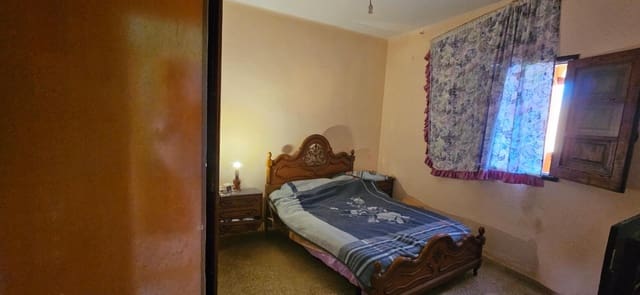 4 sovrum Radhus till salu i Santa Brígida - 215 000 € (Ref: 9615535)