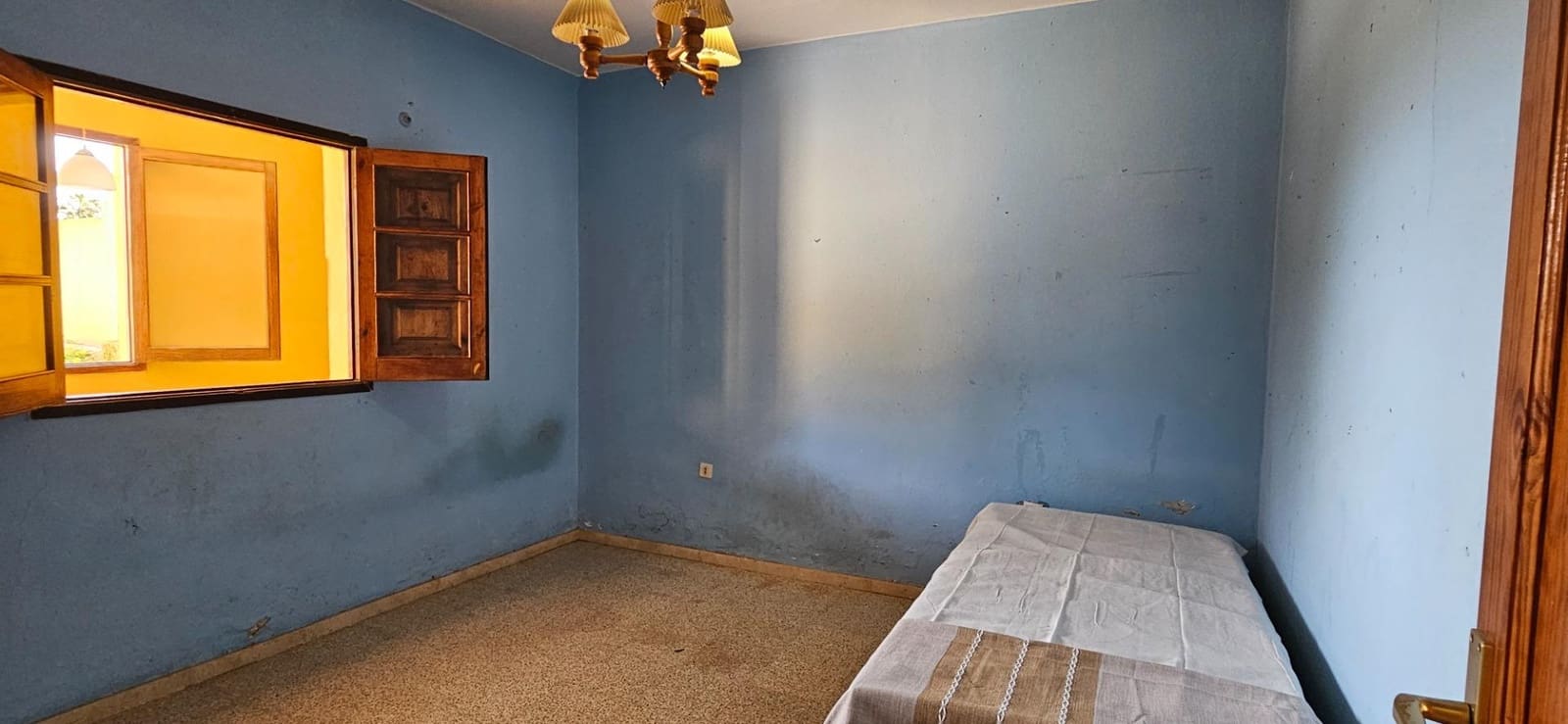 Adosado de 4 habitaciones en Santa Brígida en venta - 215.000 € (Ref: 9615535)