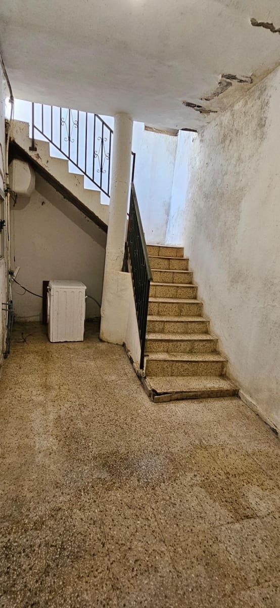 4 bedroom Terraced Villa for sale in Santa Brigida - € 185,000 (Ref: 9615535)