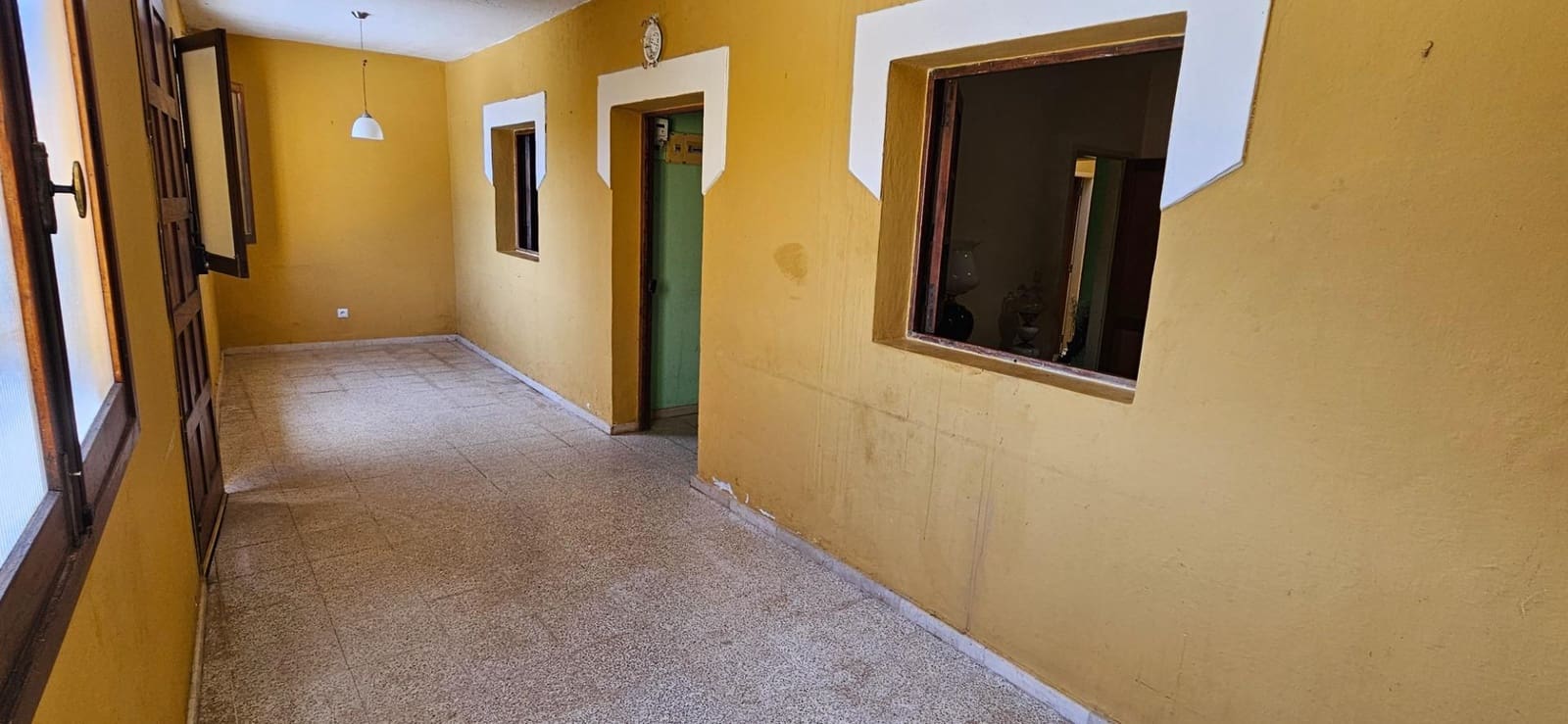 4 bedroom Terraced Villa for sale in Santa Brigida - € 185,000 (Ref: 9615535)