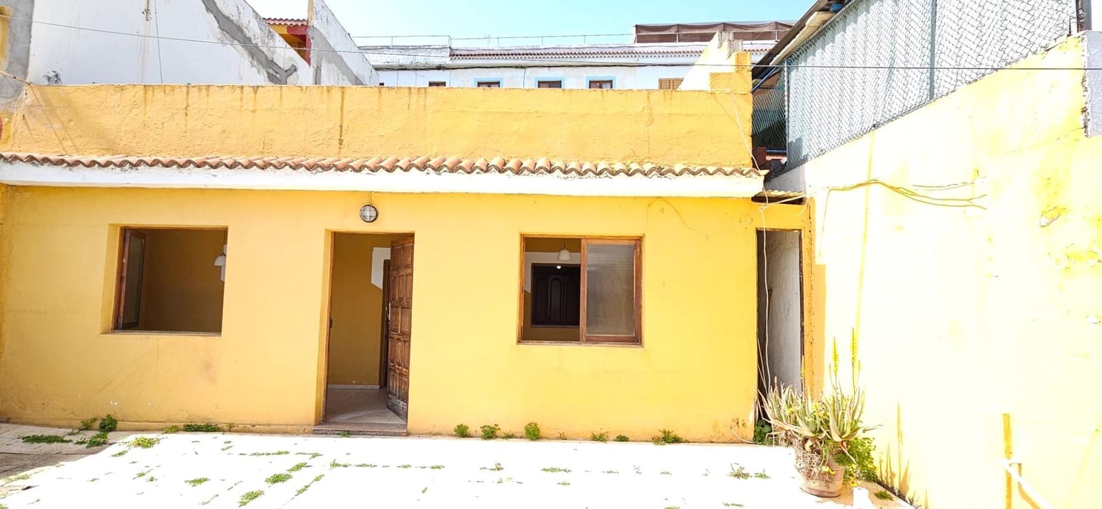 4 bedroom Terraced Villa for sale in Santa Brigida - € 185,000 (Ref: 9615535)
