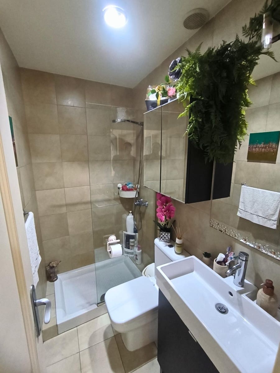 4 bedroom Terraced Villa for sale in Las Palmas de Gran Canaria - € 409,000 (Ref: 9637639)