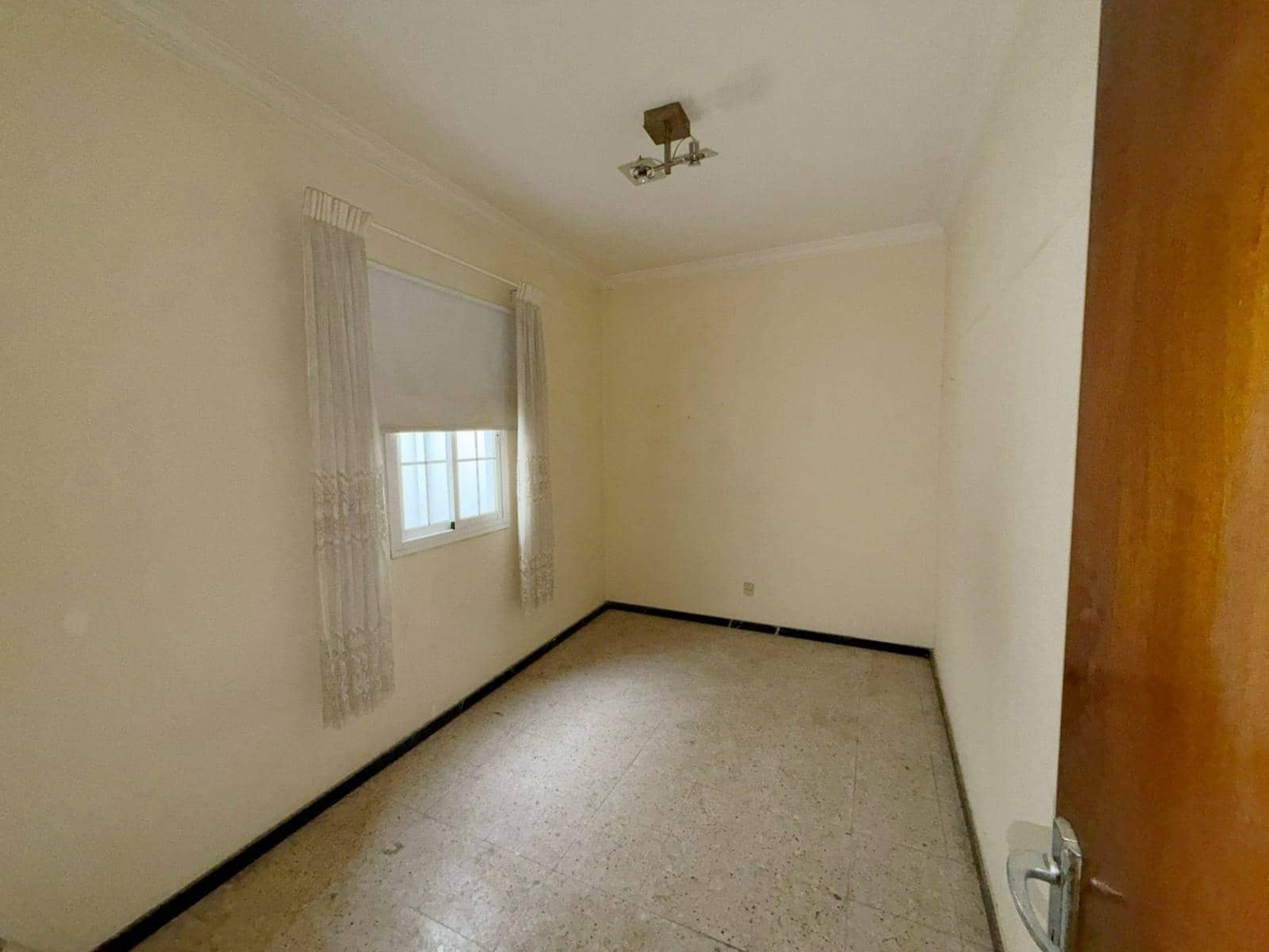 5 makuuhuone Asunto myytävänä paikassa Las Palmas de Gran Canaria - 164 000 € (Ref: 9637640)