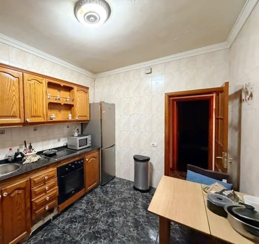 3 chambre Villa/Maison à vendre à Tafira Alta, Las Palmas de Gran Canaria avec garage - 220 000 € (Ref: 9637642)