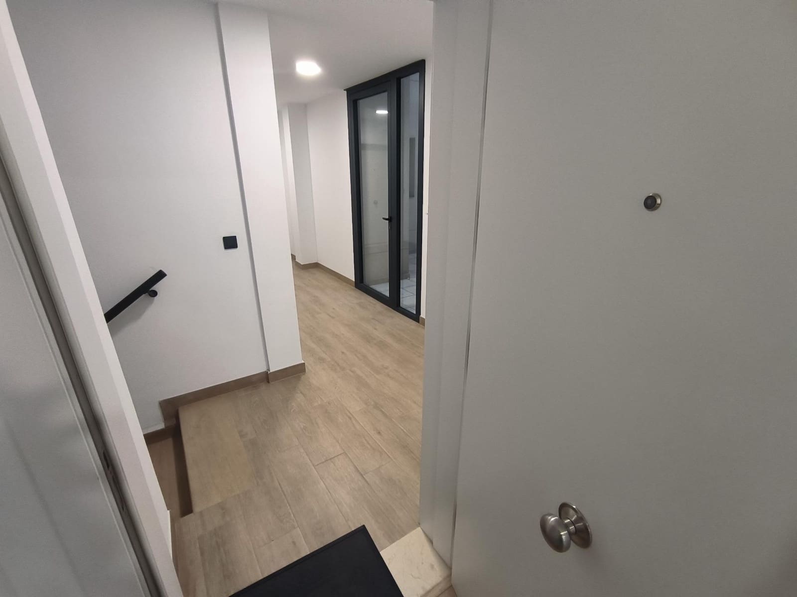 Piso de 2 habitaciones en Las Palmas de Gran Canaria en alquiler - 1.200 € (Ref: 9666546)