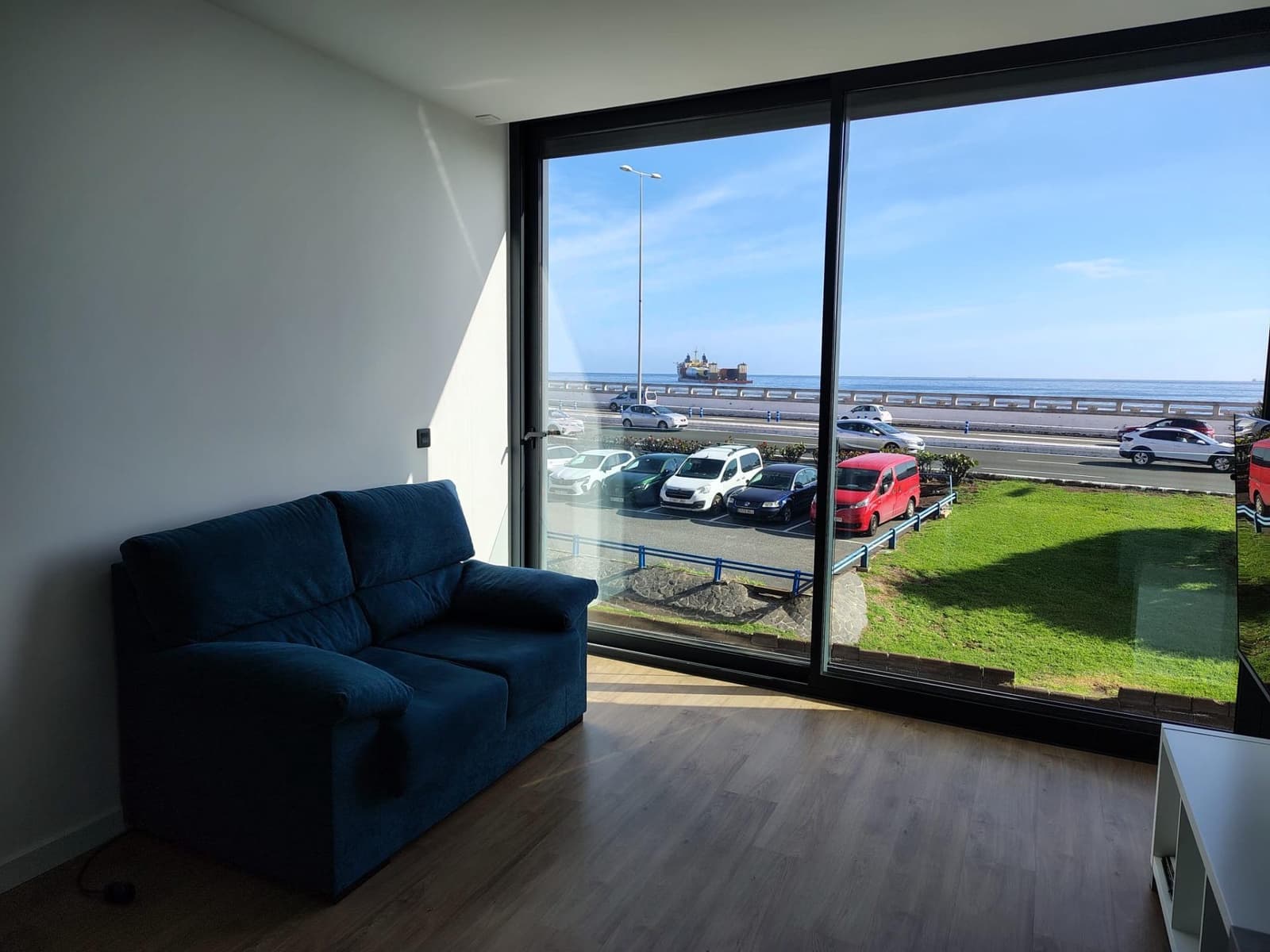 Piso de 2 habitaciones en Las Palmas de Gran Canaria en alquiler - 1.200 € (Ref: 9666546)