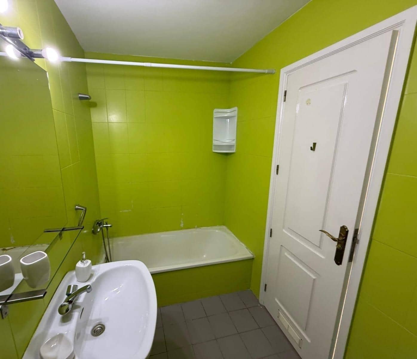 3 bedroom Flat for sale in Las Palmas de Gran Canaria with garage - € 265,000 (Ref: 9701674)