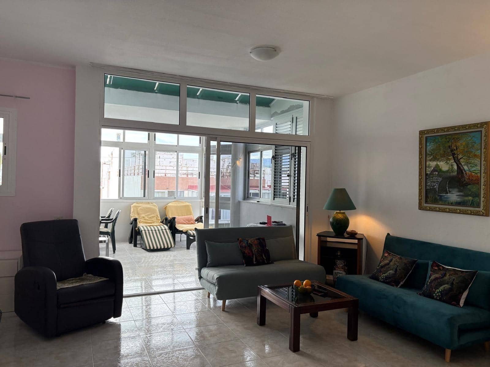 Apartment for rent in Las Palmas de Gran Canaria - € 1,200 (Ref: 9752069)