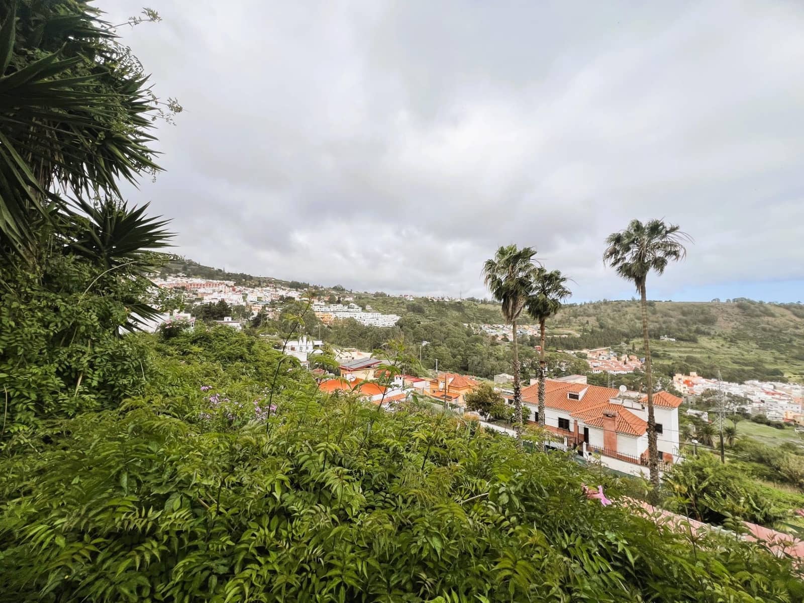 Building Plot for sale in Arucas - € 80,000 (Ref: 9752070)